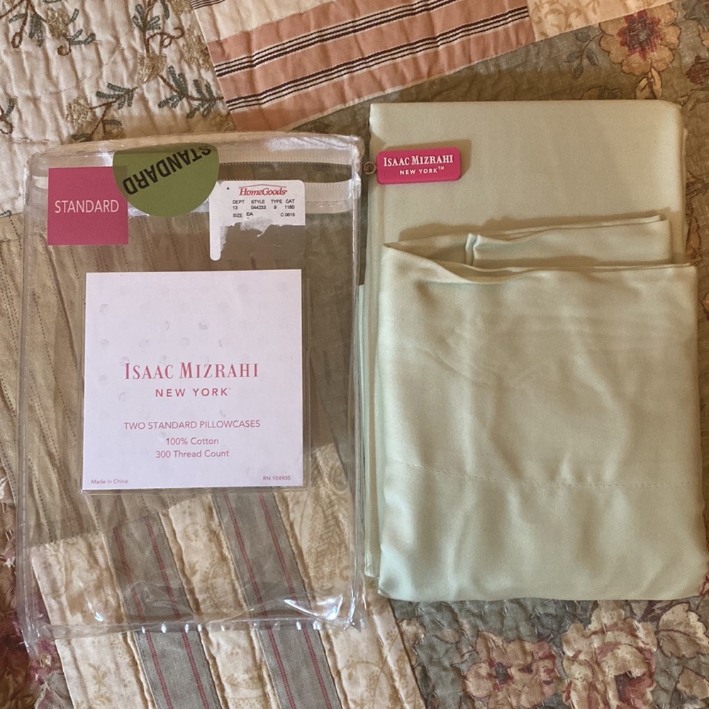 Pillowcases - Picture 2 of 4